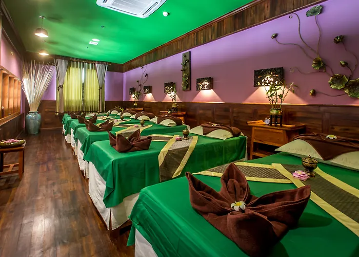 Empress Angkor & Hotel