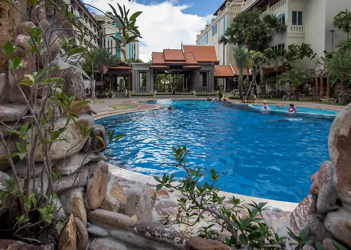 Empress Angkor & Siem Reap