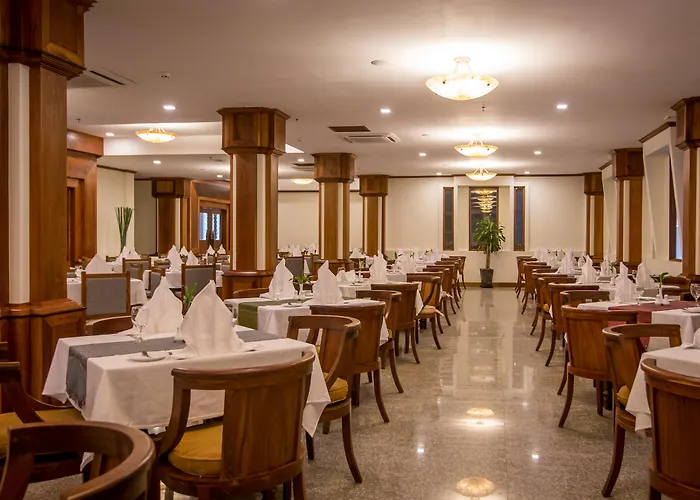 Empress Angkor & 5* Siem Reap
