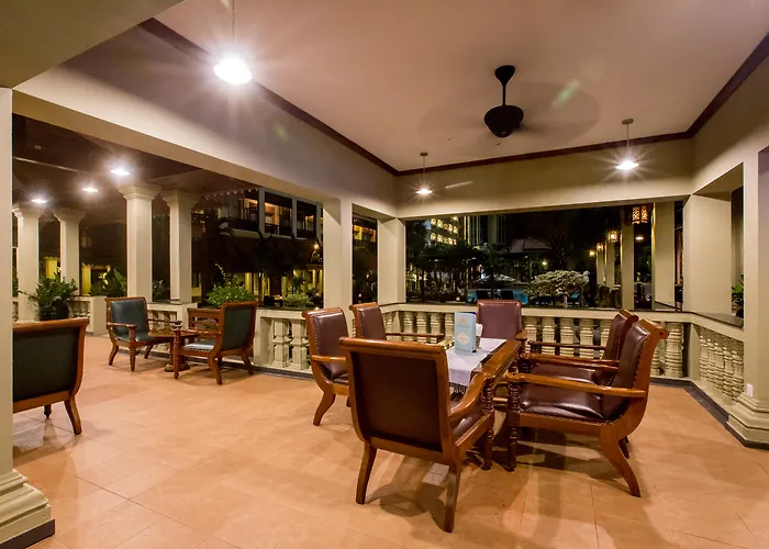 Empress Angkor & Hotel 5*
