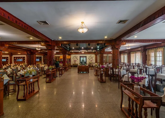 Empress Angkor & 5* Siem Reap