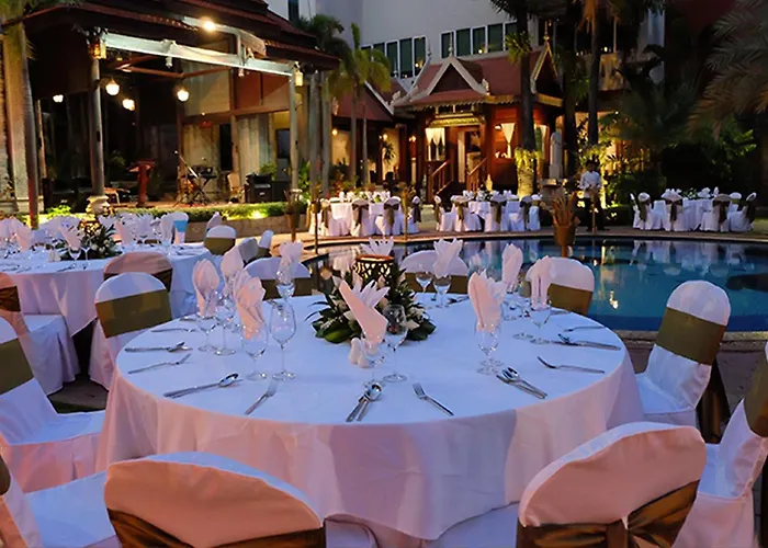 Empress Angkor & Hotel 5*