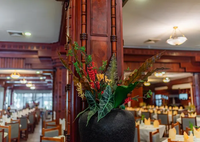 Empress Angkor & Siem Reap