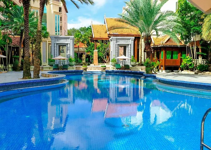 Empress Angkor & Hotel 5*