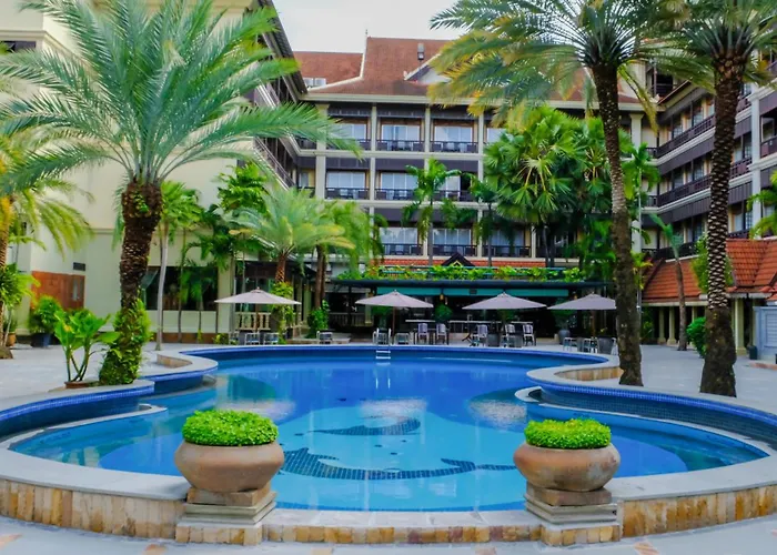 Empress Angkor & Hotel 5*