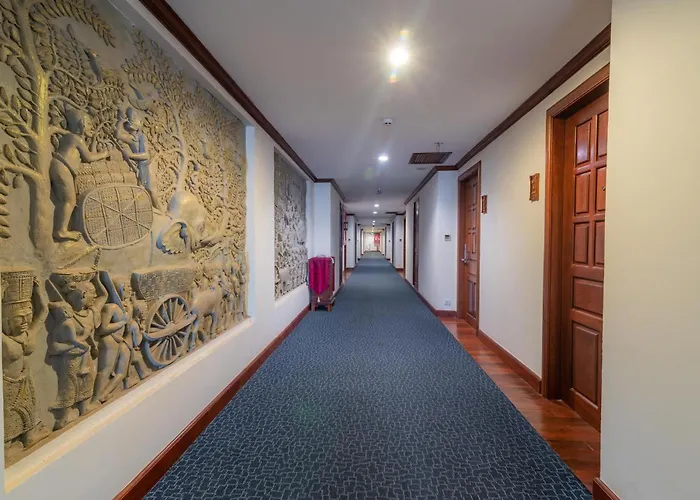 Hotel Empress Angkor &